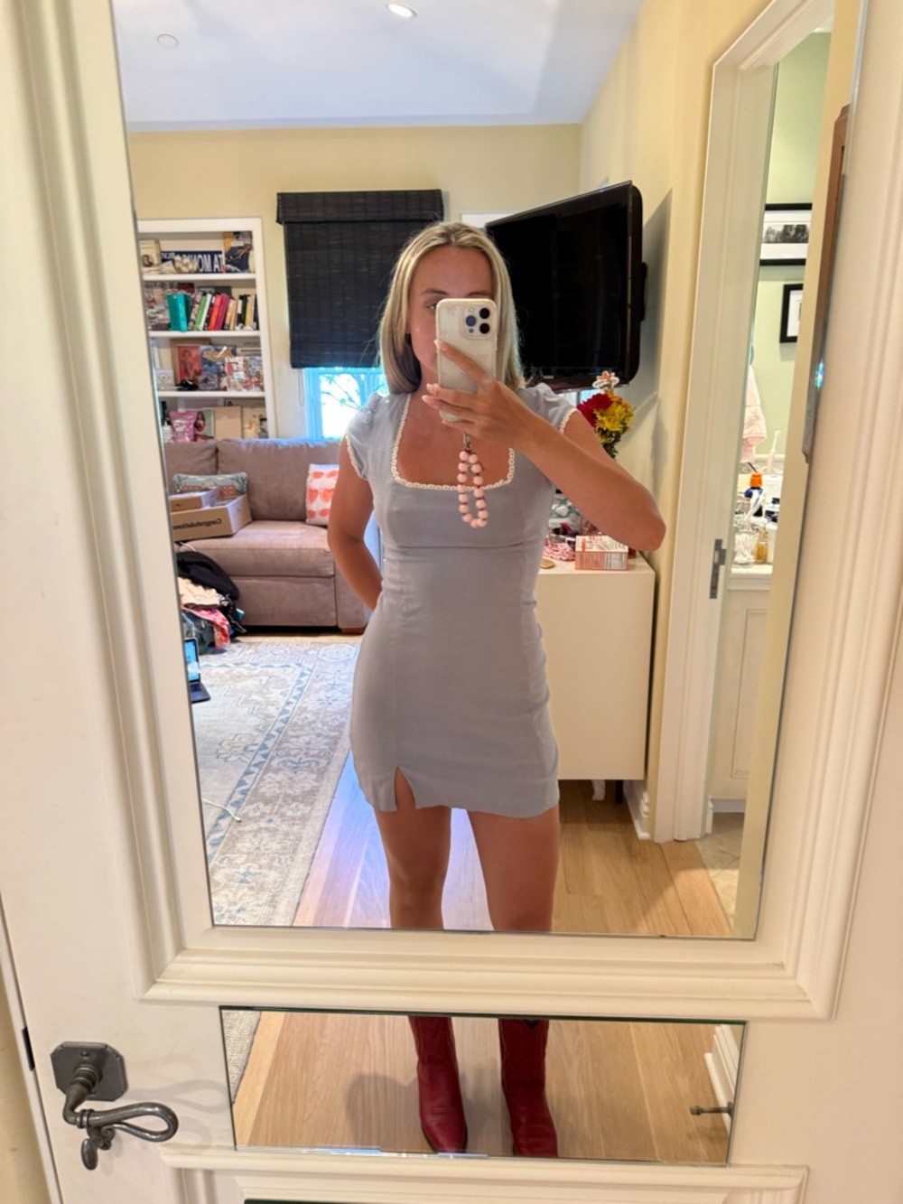 Square-Neck Light Gray Mini Dress with Front Slit